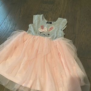 10 little girl dresses size 5.